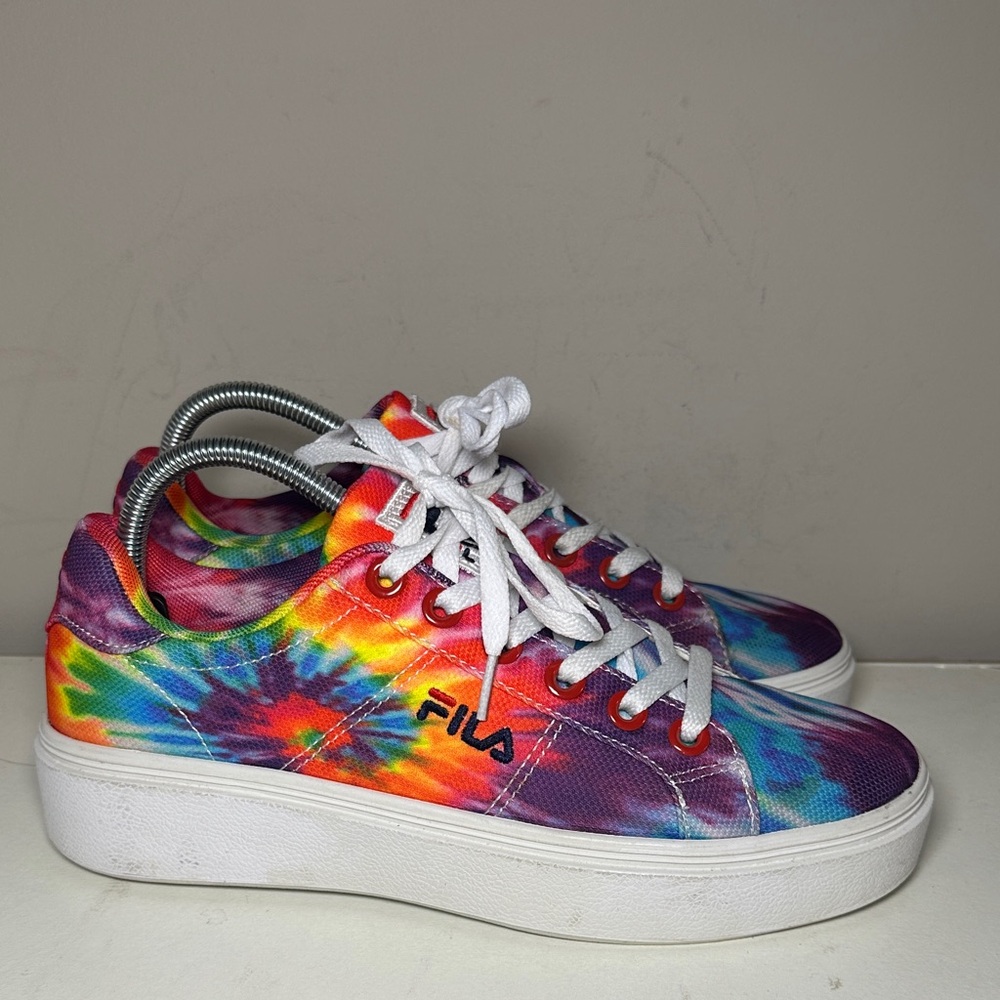 Fila Women's Tie-Dye Sneakers Size 9